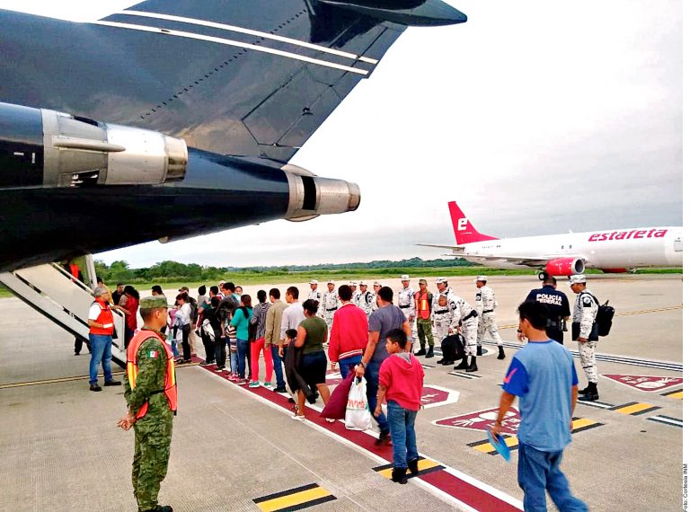 Migración/ Frenan a migrantes a niveles récord