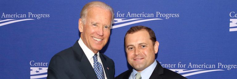 Nombra EU a Tom Perriello nuevo enviado especial para Sudán