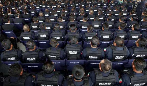 Participarán integrantes de la Policía Federal en el desfile de mañana