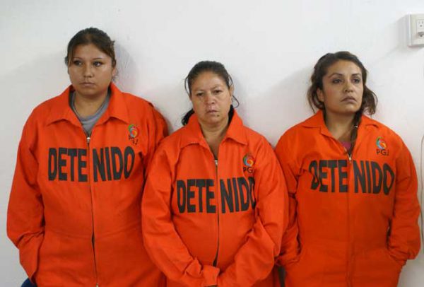 Por falsas declaraciones detienen a mujeres en Aguascalientes
