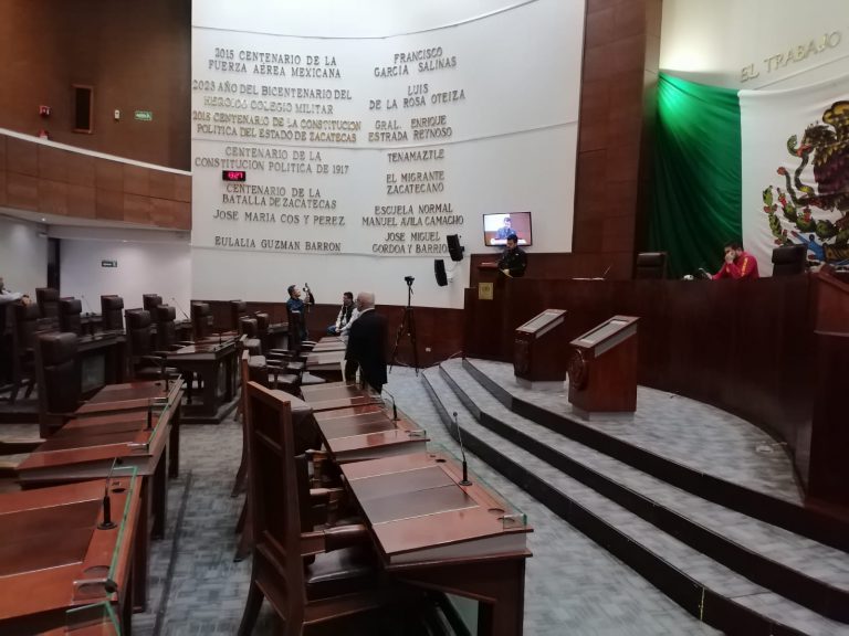 Piden negar licencias a deudores alimenticios