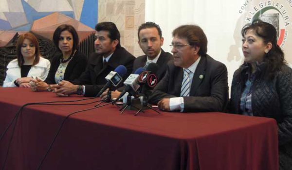 Se suma Gustavo Muñoz al PAN