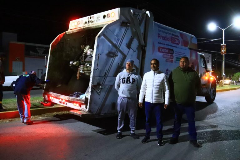 Supervisa Pepe Saldívar servicios públicos