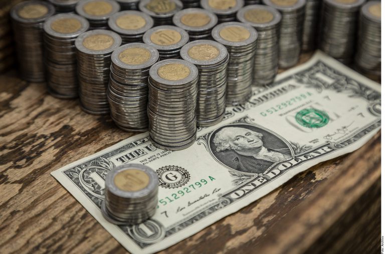 Regresa minusvalía semanal al peso