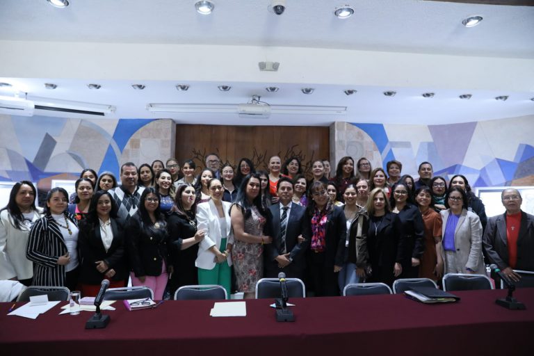Anuncian lactario para Palacio de Justicia