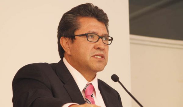 Busca Monreal paridad en INE