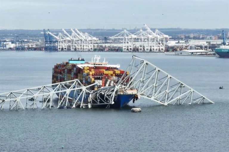 Recuperan cuerpo de mexicano tras colapso en Baltimore