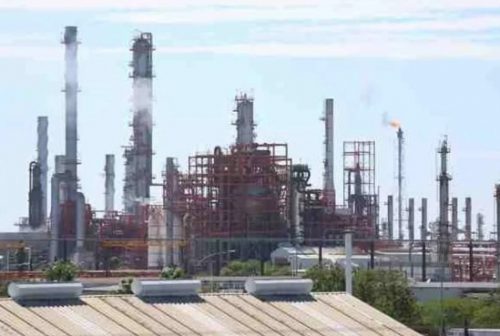 Fallan refinerías en retener azufre