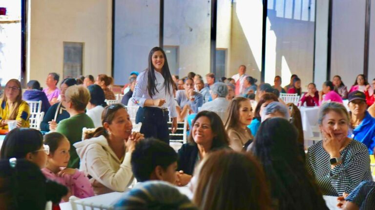Importante, fortalecer el papel de la mujer: Isadora Santivañez