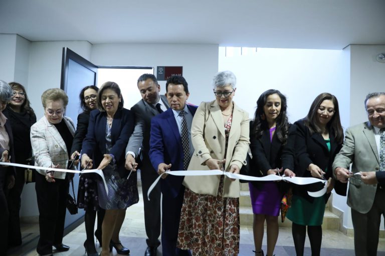 Inauguran lactario materno en Palacio de Justicia