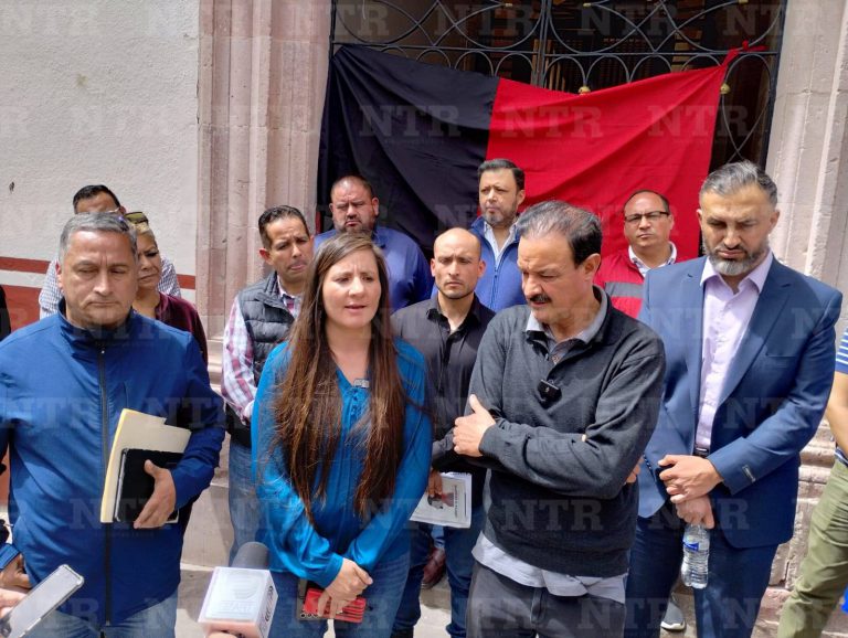 Liberan maestros Rectoría; continuarán a través del Tribunal Laboral