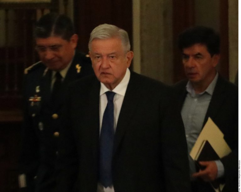 Mayoría no permitiría golpe de Estado.- AMLO
