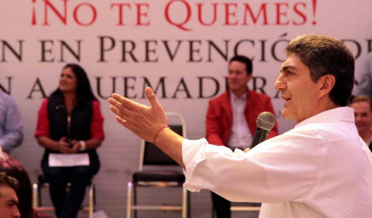 Nombran a Nemer Álvarez titular de Profeco