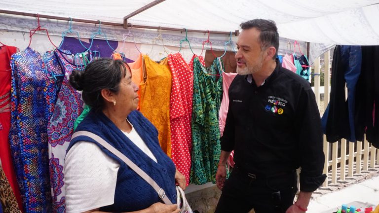 Recorre Raymundo Moreno diversos tianguis en tercer distrito