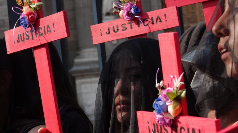 Sin atención, huérfanos de feminicidios
