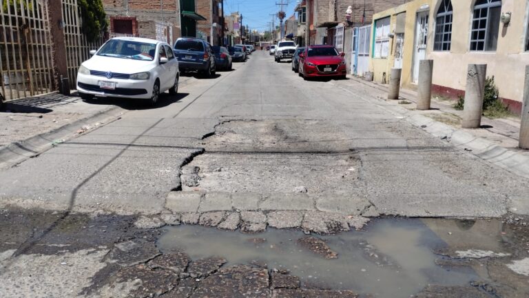 Persisten robos en la colonia Minera