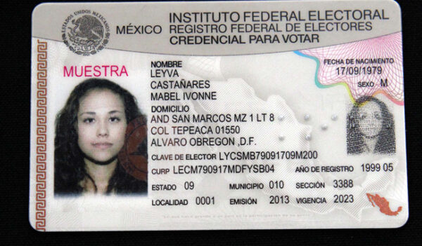 Aumenta nueva credencial del IFE elementos para hacerla más confiable