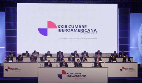 Cumbres iberoamericanas serán bienales a partir de 2014 en México
