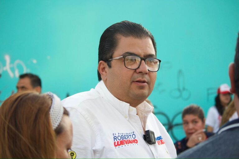 Propone Roberto Luévano reestructurar servicios públicos