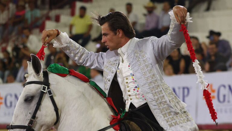 Fauro Aloi celebra dos años de alternativa