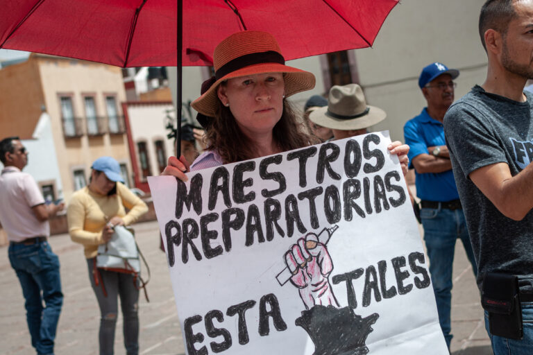 Niegan docentes de prepa negociación con la SEZ
