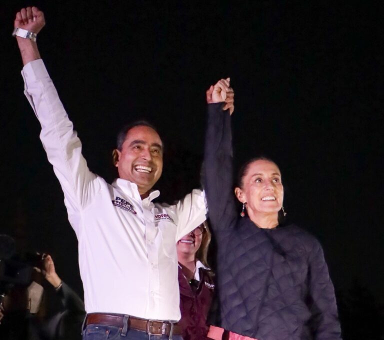 Reúnen Sheinbaum y Saldívar a miles en Jardín Juárez