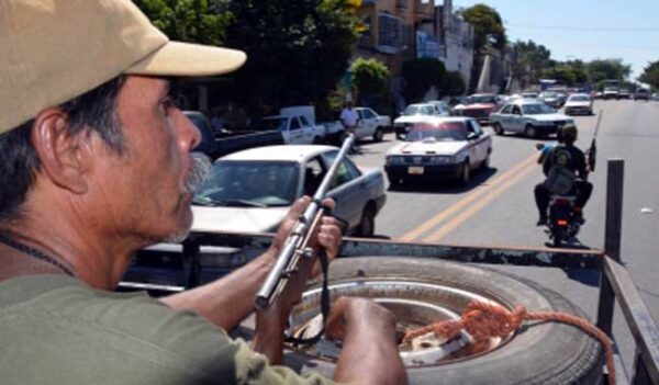 Un total de 234 personas se integrarán a guardias rurales en Michoacán