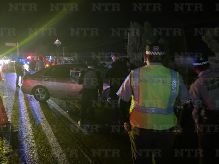 Choque entre camioneta y automóvil deja un lesionado