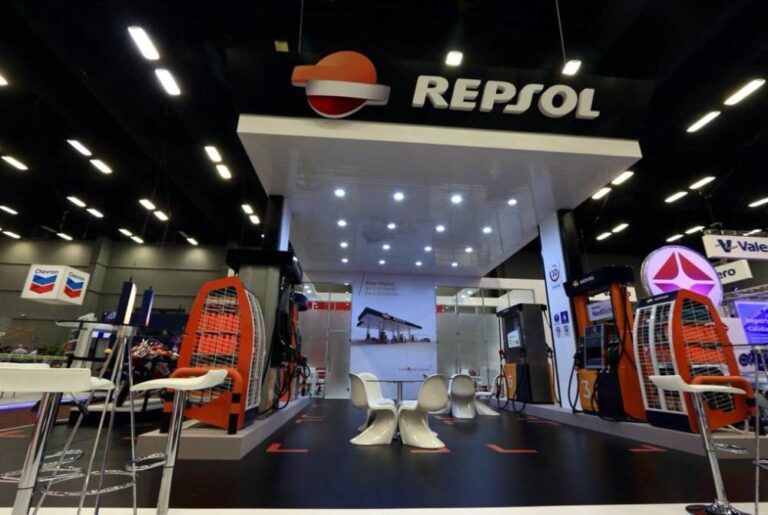 Acuerda Repsol abrir 100 gasolineras