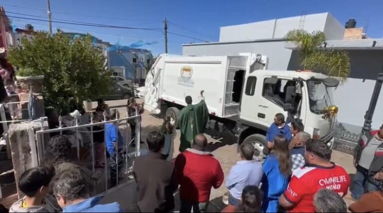 Adquiere Municipio nuevo camión recolector