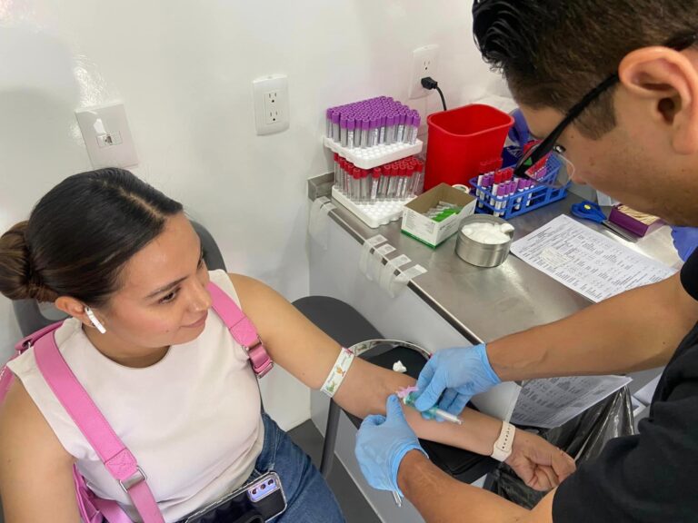 Superan meta en jornada de donación de sangre