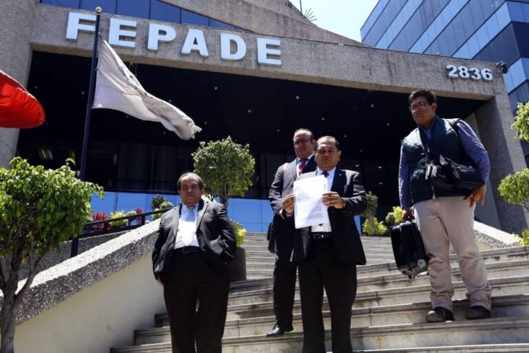 Denuncia ‘Bronco’ irregularidades en app