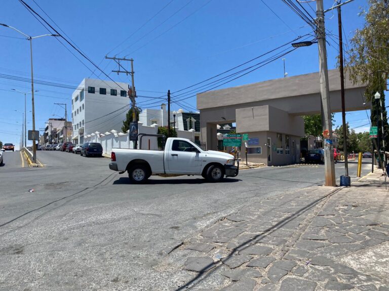 Detienen a 8 durante cateos en Guadalupe