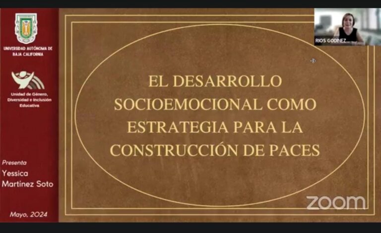 Imparten conferencia sobre el desarrollo socioemocional