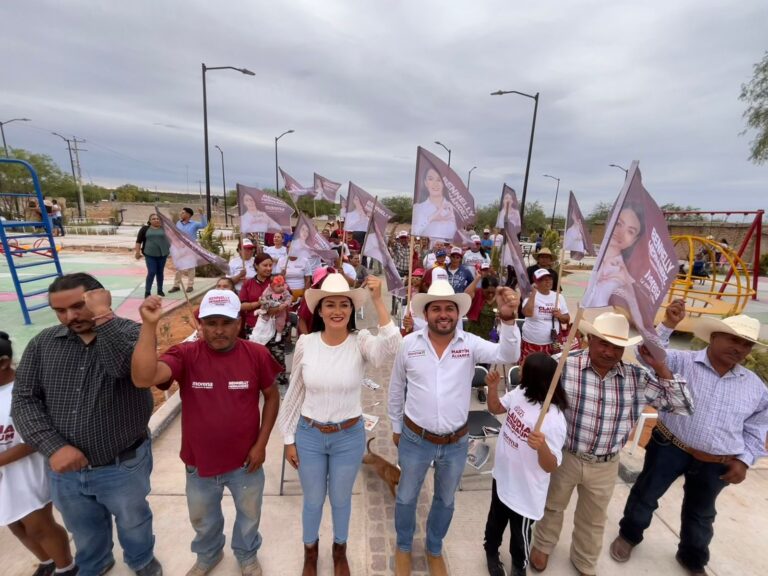 Se compromete Martín Álvarez con sector agrícola