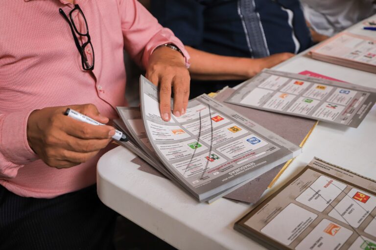 Histórico, 4% de votos nulos
