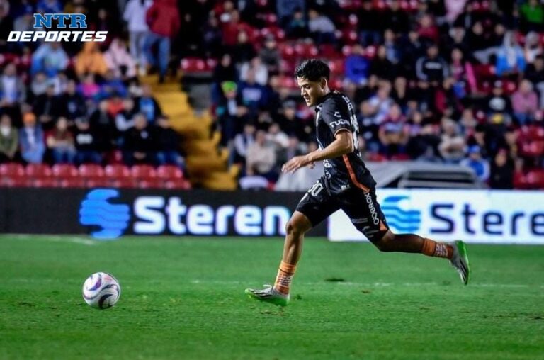 Owen González gana el campeonato de la Concacaf