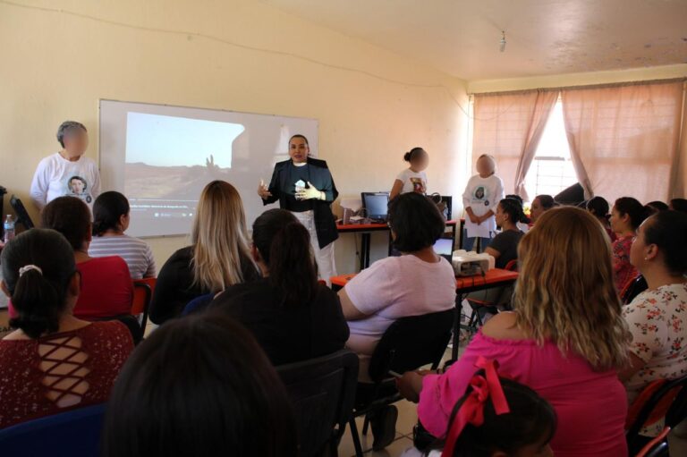 Participan colectivos de búsqueda de personas en Jornadas por la Paz