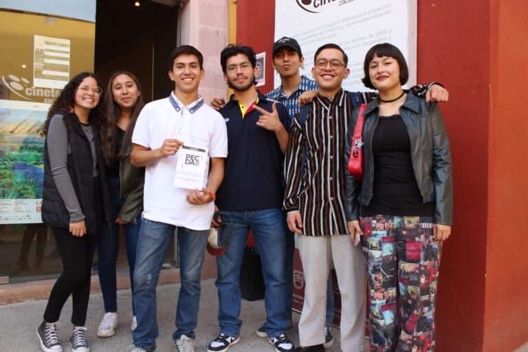 Participan creadores en Muestra Estatal PECDAZ 2023