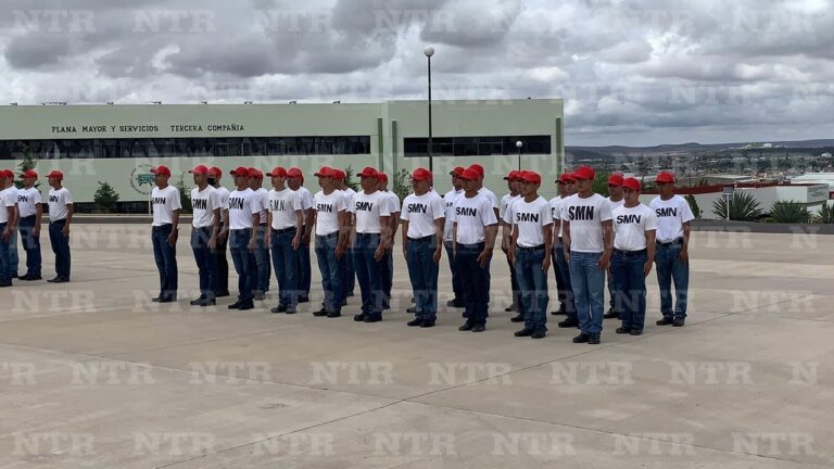 Instruyen a 80 jóvenes en el SMN