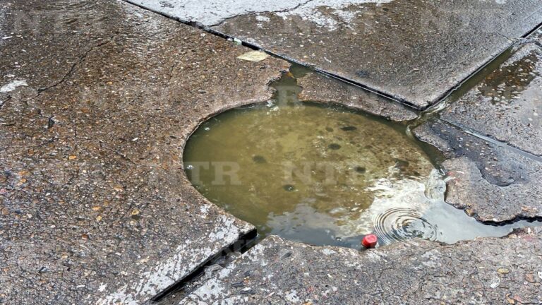 Envenenan aguas negras clínica IMSS y preescolar