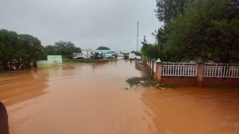 Atiende PC afectaciones por lluvias en Pánuco y zona capital