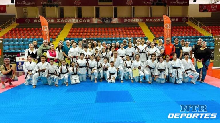 Aumentan de nivel karatekas zacatecanos