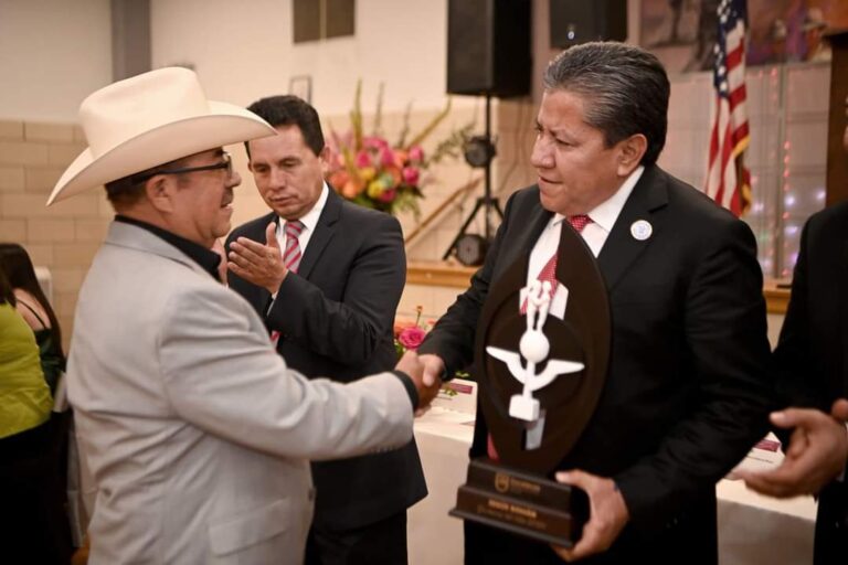Celebran en Illinois Día del Zacatecano