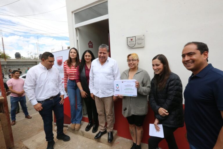 Entregan cuatro dormitorios con programa Viviendas para el Bienestar