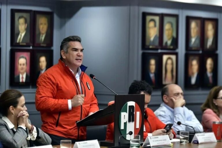 Impugnan ex líderes del PRI reelección de ‘Alito’
