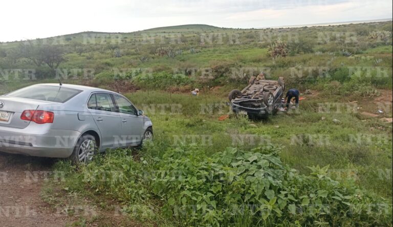 Muere conductor tras impacto a alta velocidad