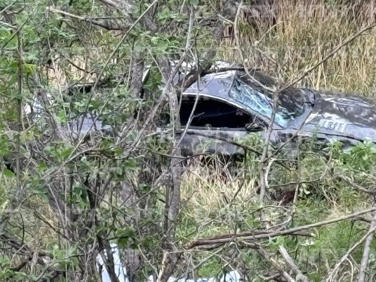 Muere menor tras volcadura en Nochistlán