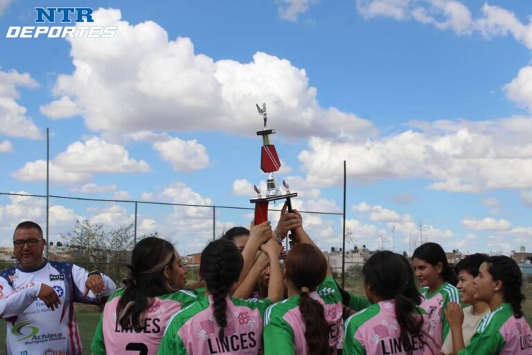 Utzac se corona en Torneo Interuniversitario