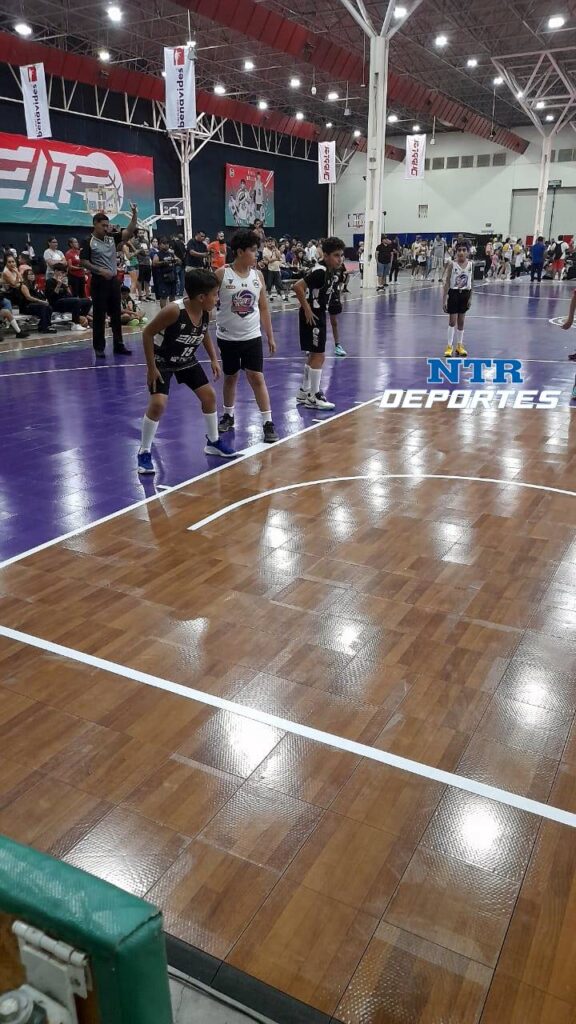 Zacatecanos arrasan en torneo Elite de Basquetbol